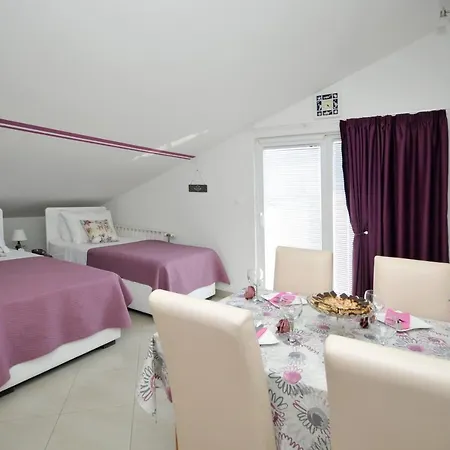 Roza Apartment Trogir