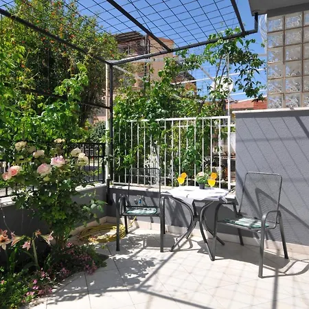 Apartment Roza