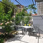 Apartman Roza