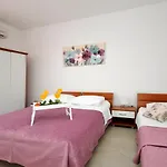 Roza Apartman Trogir