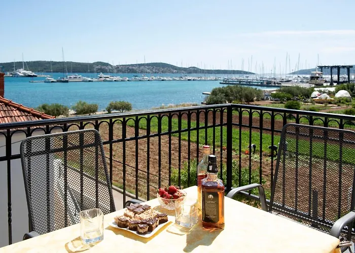Apartment Roza Trogir