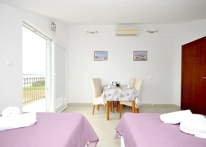 Roza Apartment