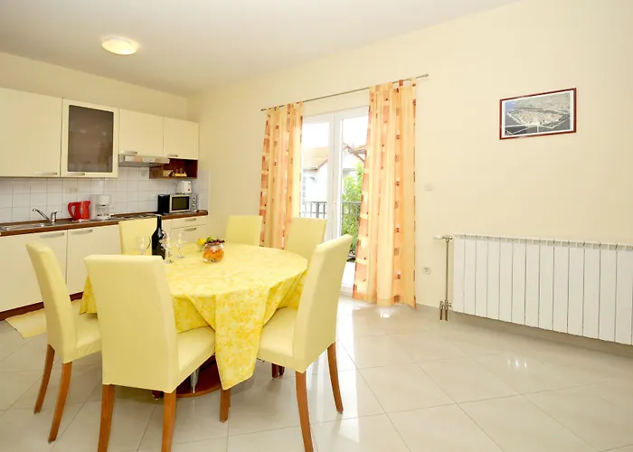 Roza Apartment