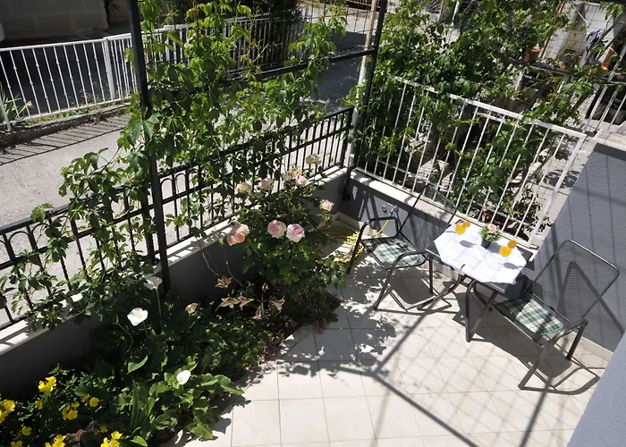 Roza Apartment