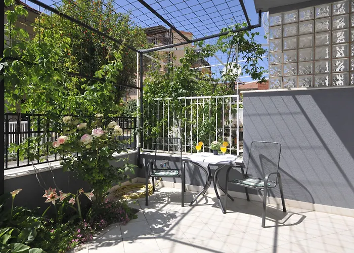 Apartment Roza Trogir